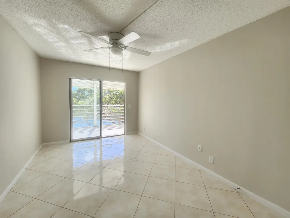 3025 Newcastle B Boca Raton, FL 33434