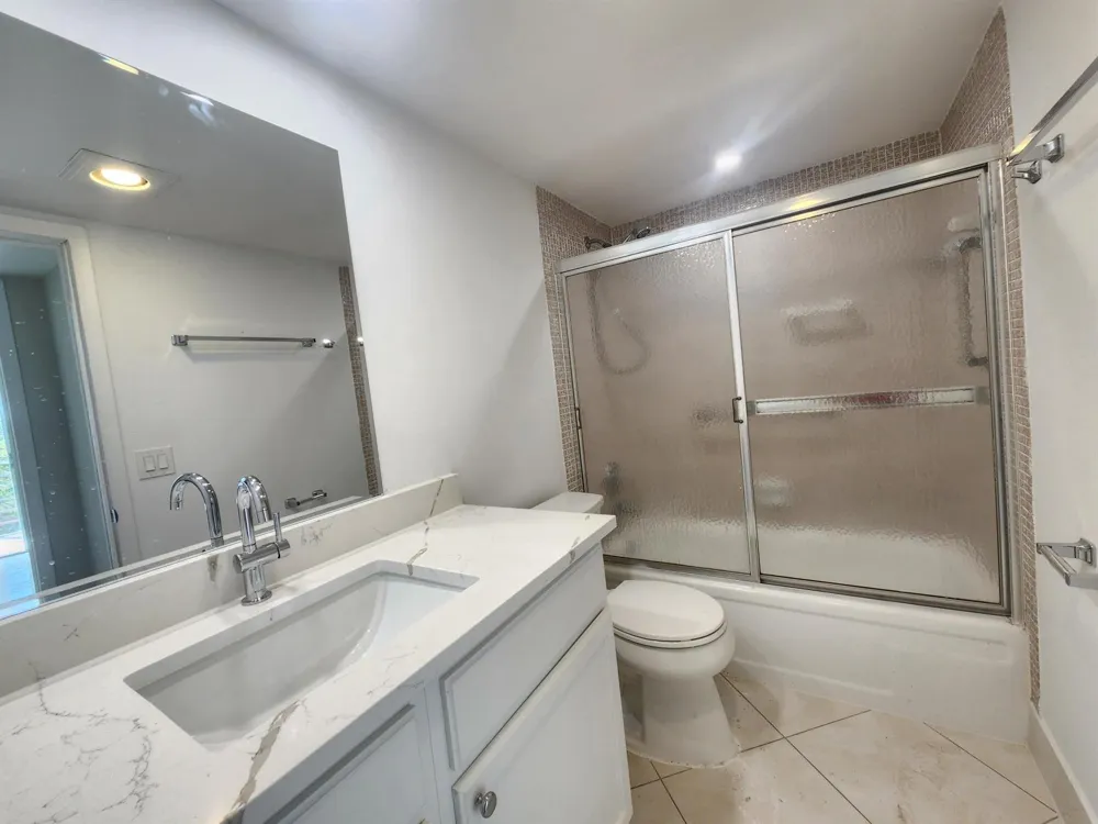 3025 Newcastle B Boca Raton, FL 33434