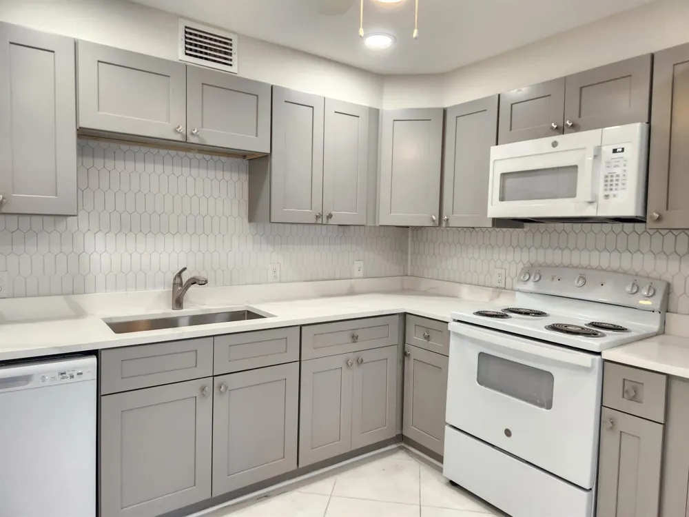 3025 Newcastle B Boca Raton, FL 33434