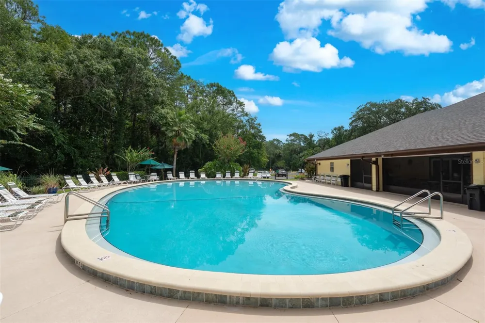 16 WESTLAND RUN Ormond Beach, FL 32174