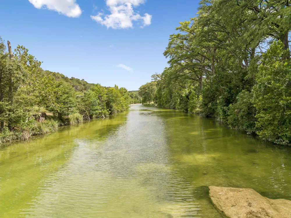400 County Road 1492 Wimberley, TX 78676