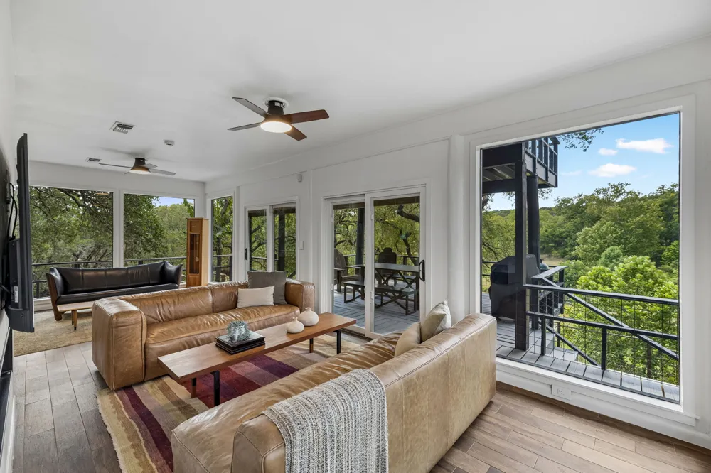400 County Road 1492 Wimberley, TX 78676