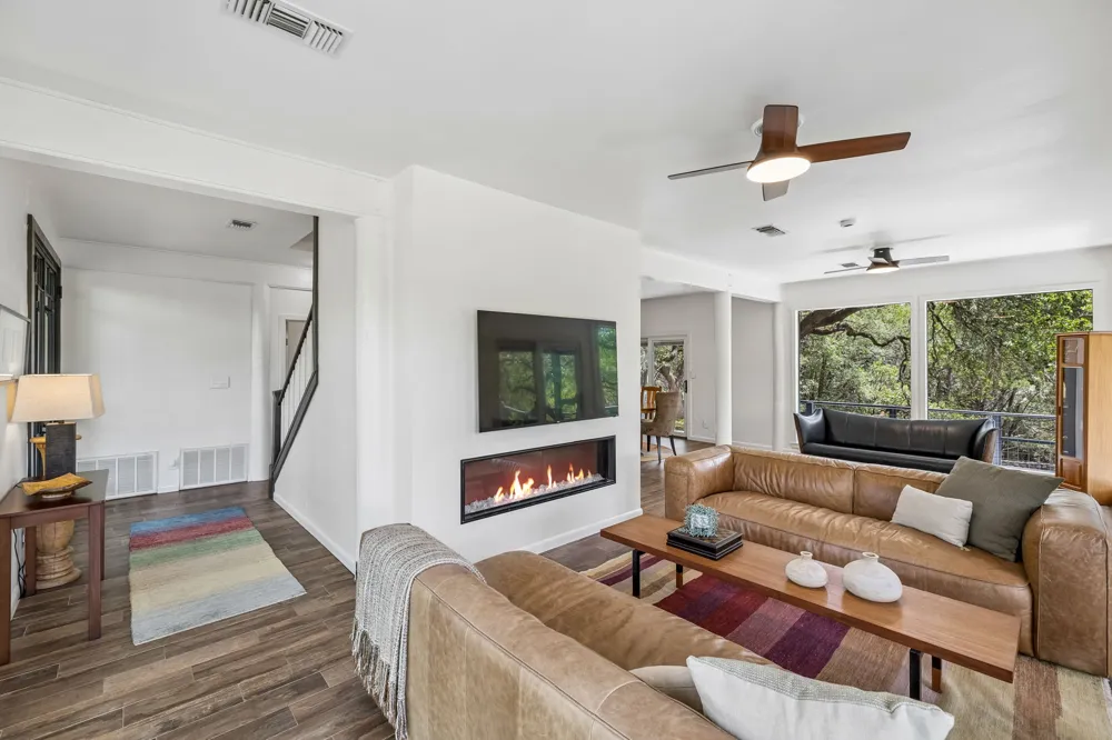 400 County Road 1492 Wimberley, TX 78676
