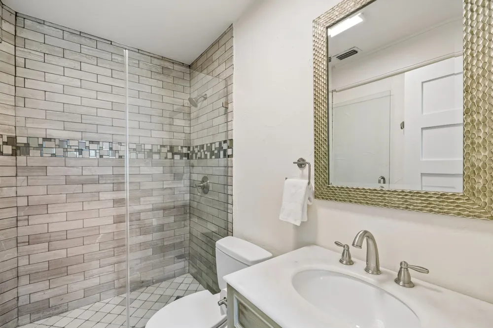 400 County Road 1492 Wimberley, TX 78676