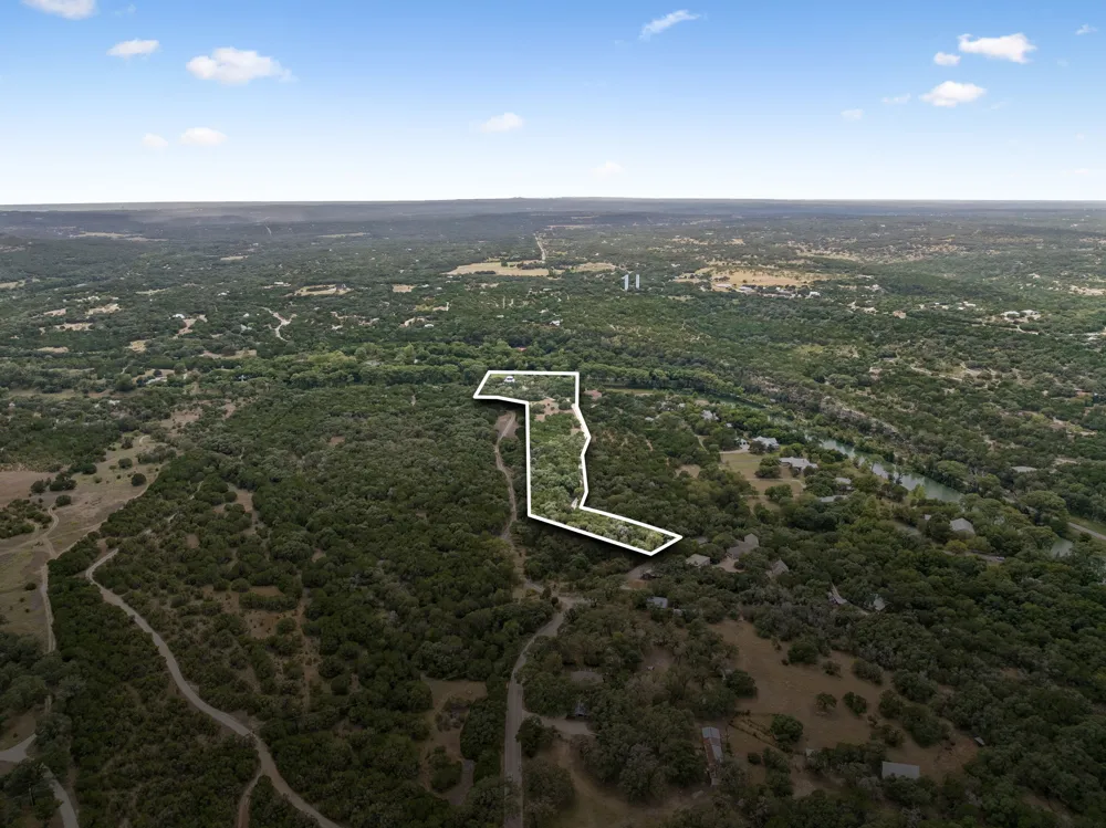 400 County Road 1492 Wimberley, TX 78676
