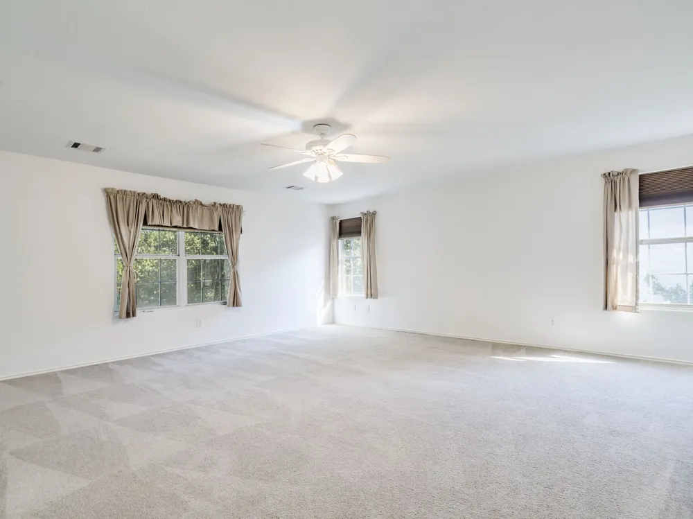 130 Casper Cove Kyle, TX 78640