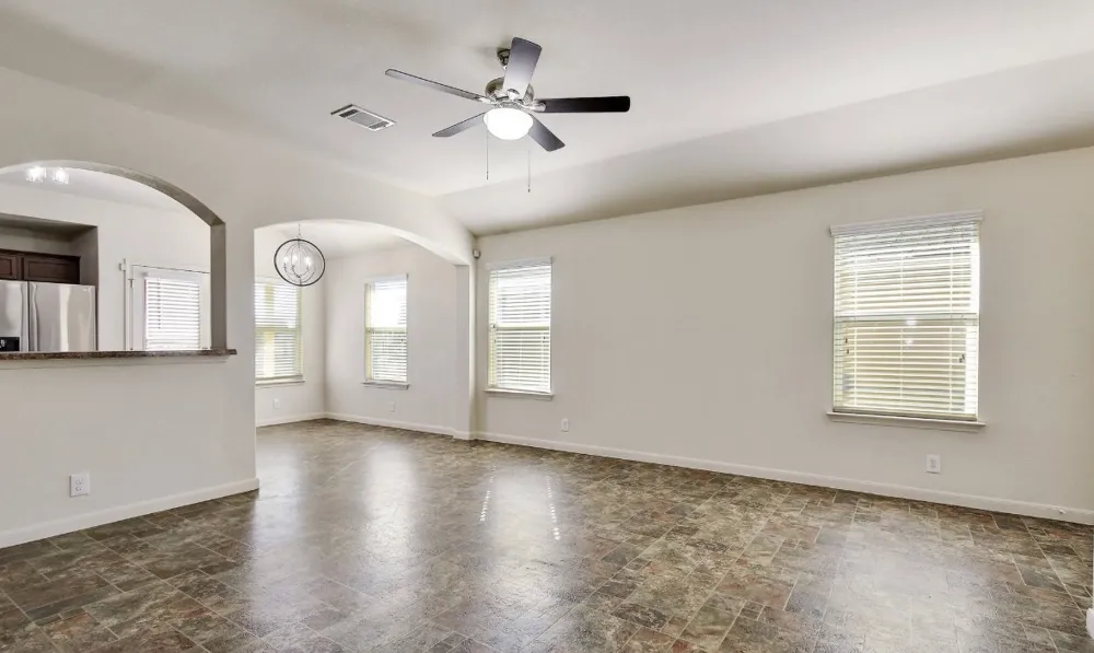 409 Teron Drive San Marcos, TX 78666