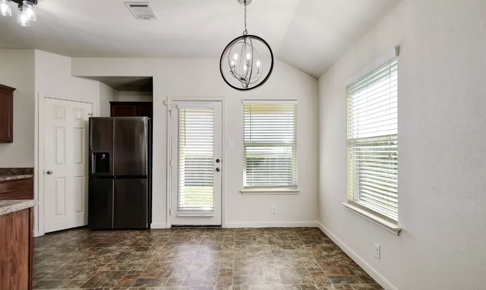 409 Teron Drive San Marcos, TX 78666