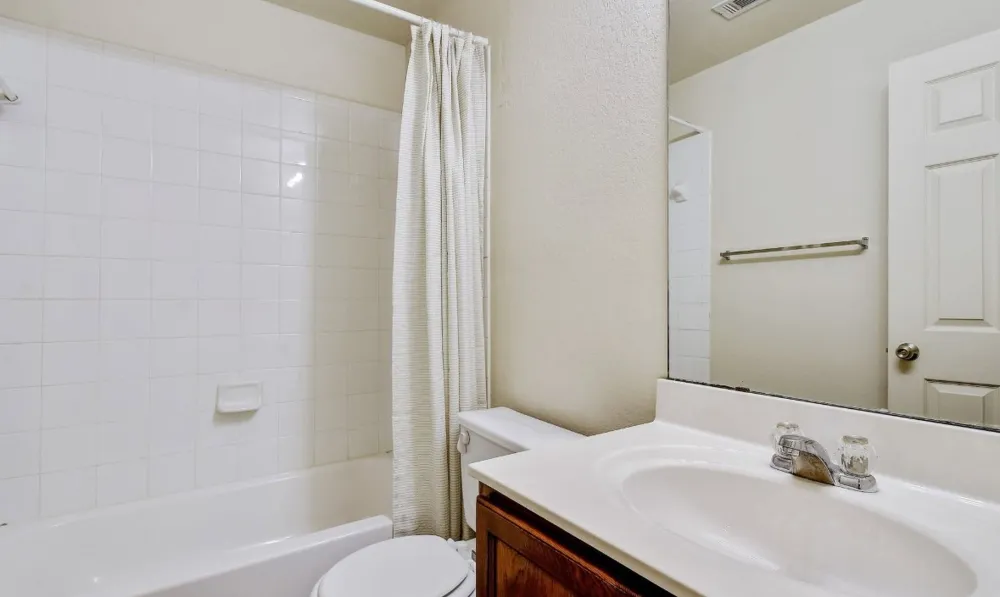409 Teron Drive San Marcos, TX 78666