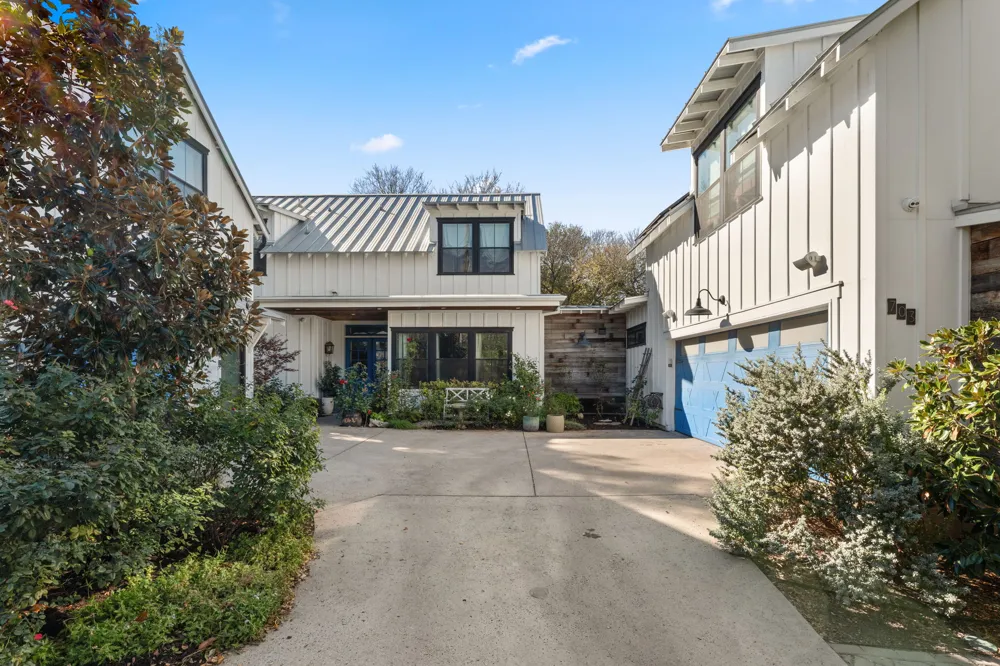 703 E Live Oak Street Austin, TX 78704