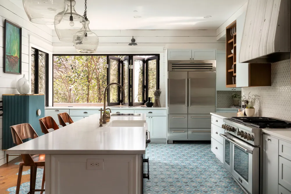 703 E Live Oak Street Austin, TX 78704