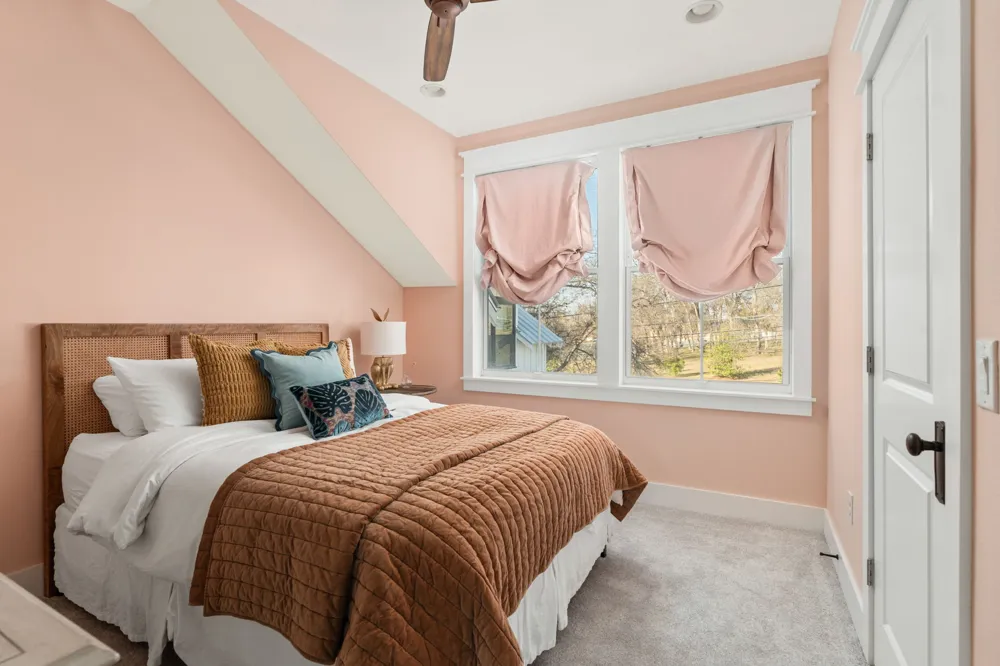 703 E Live Oak Street Austin, TX 78704