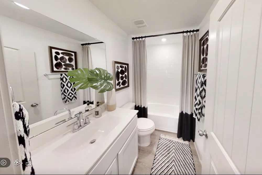 225 Fort Clark Springs Drive Hutto, TX 78634