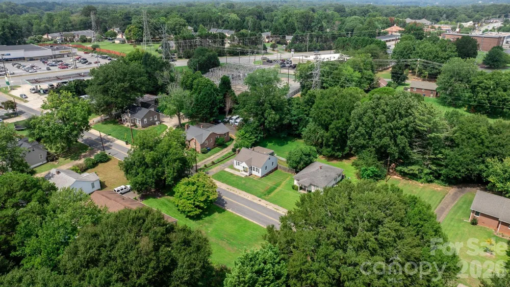 45 26th Avenue NE Hickory, NC 28601