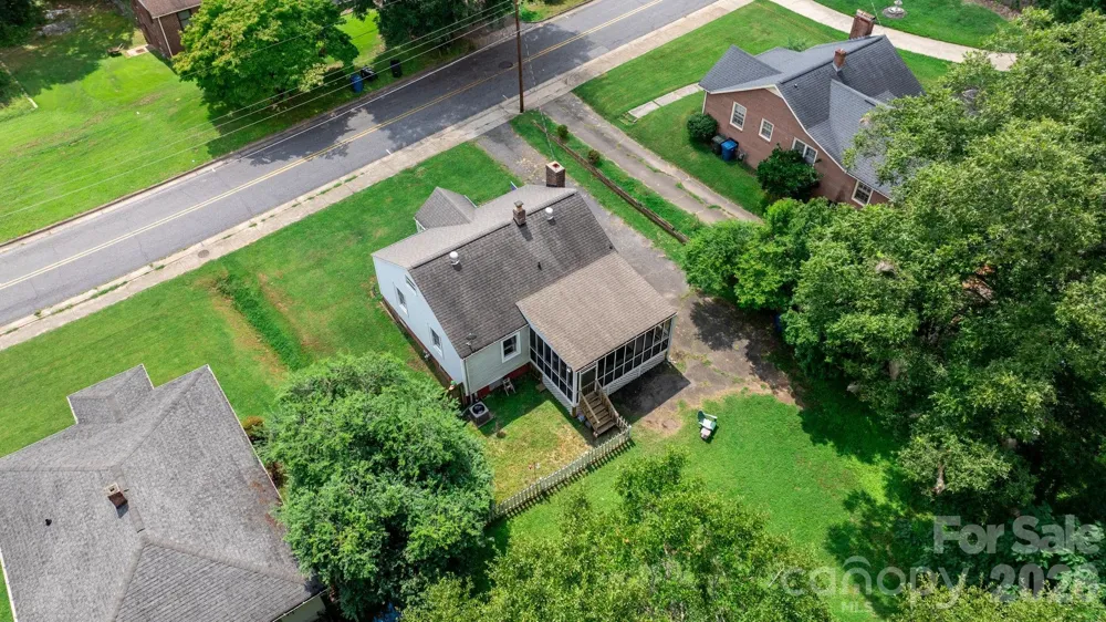 45 26th Avenue NE Hickory, NC 28601