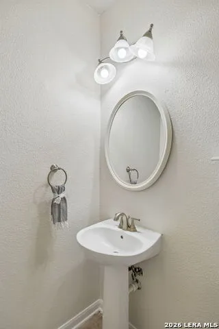 2026 Thicket Trail Dr San Antonio, TX 78248