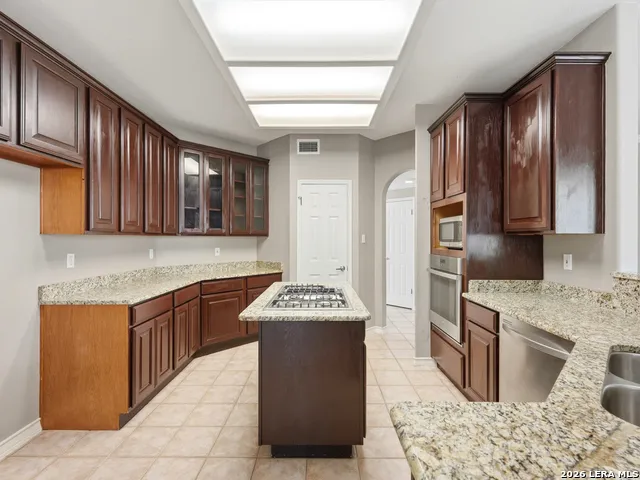 33 GREENS CLF San Antonio, TX 78216