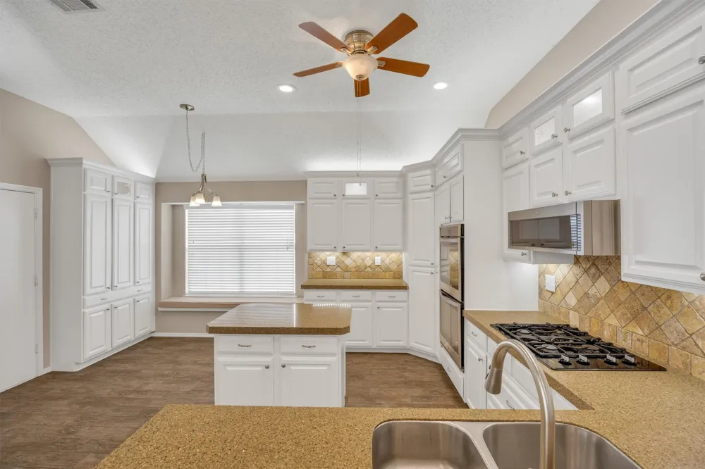 12 Harper Drive Allen, TX 75002