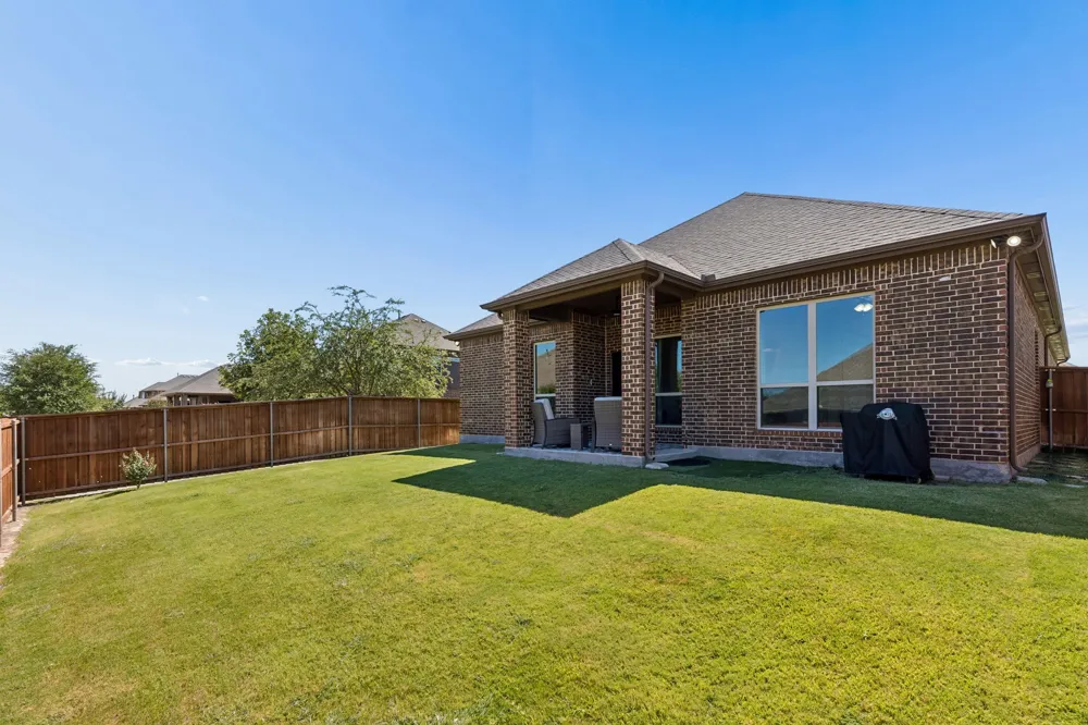 200 Gill Point Lane Aledo, TX 76008
