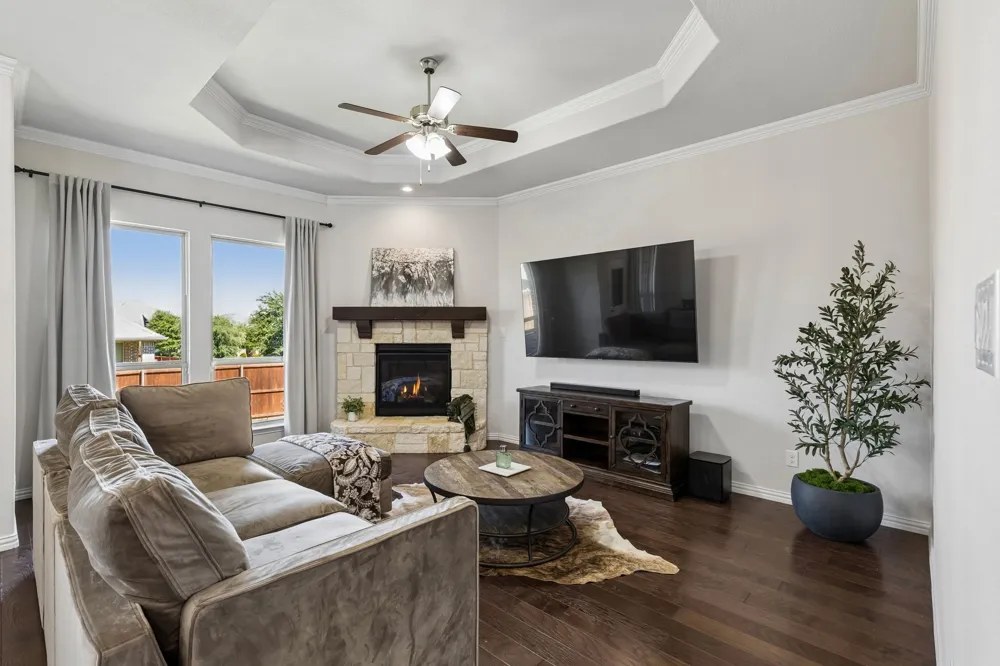 200 Gill Point Lane Aledo, TX 76008