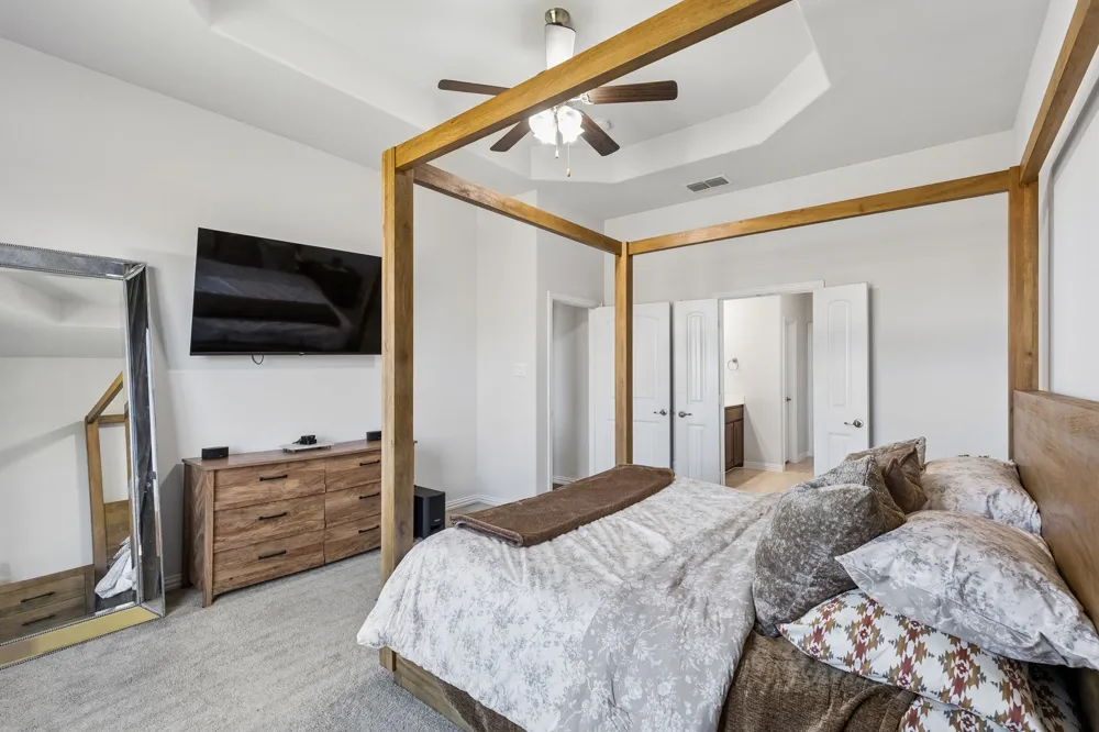 200 Gill Point Lane Aledo, TX 76008