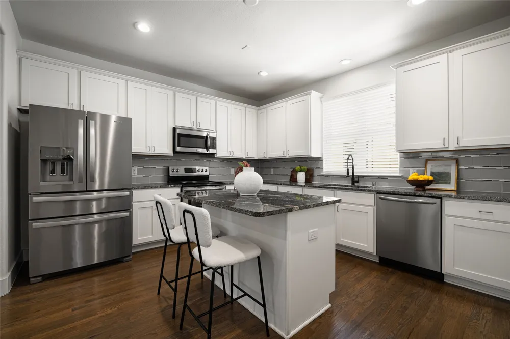 1320 Palm Springs Lane Dallas, TX 75204