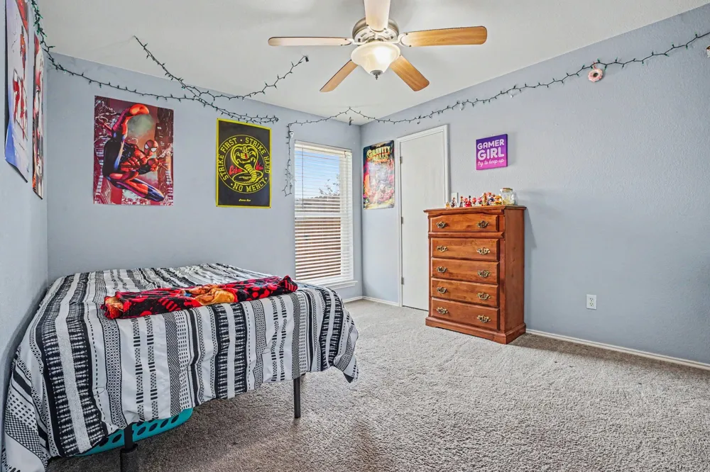 106 Bent Creek Court Waxahachie, TX 75165