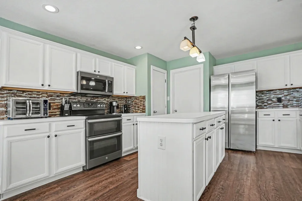 106 Bent Creek Court Waxahachie, TX 75165