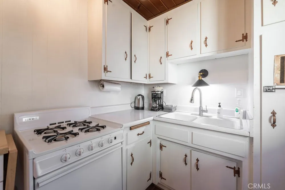 518 Vista Lane Big Bear Lake, CA 92315