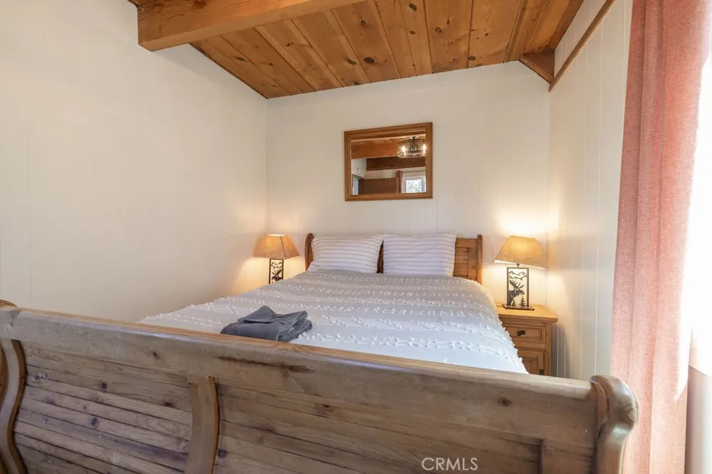 518 Vista Lane Big Bear Lake, CA 92315