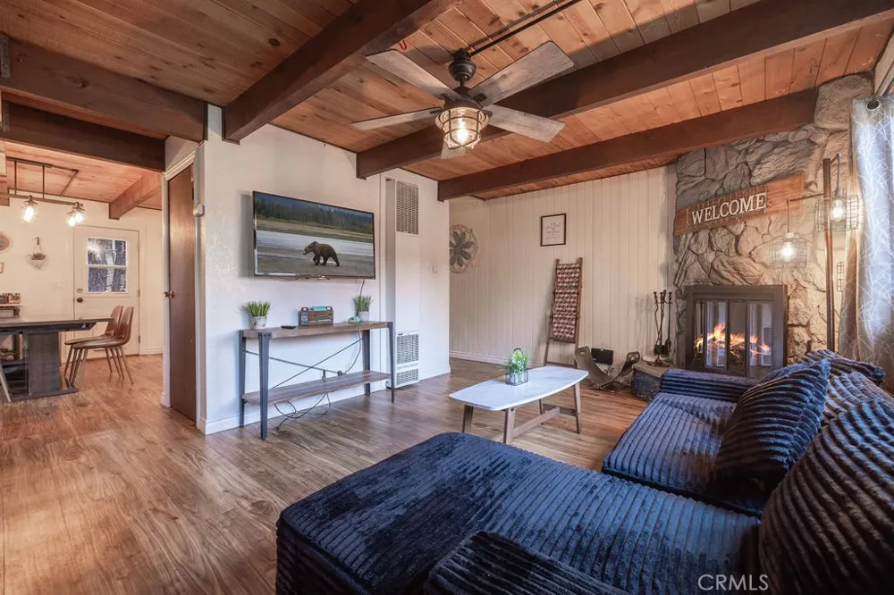 40173 Esterly Lane Big Bear Lake, CA 92315