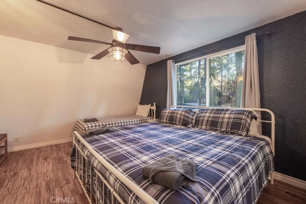40173 Esterly Lane Big Bear Lake, CA 92315