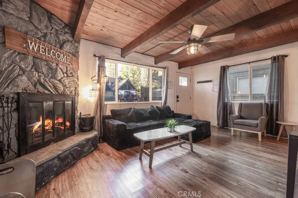 40173 Esterly Lane Big Bear Lake, CA 92315