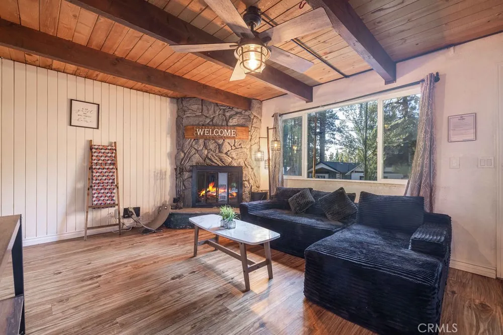 40173 Esterly Lane Big Bear Lake, CA 92315