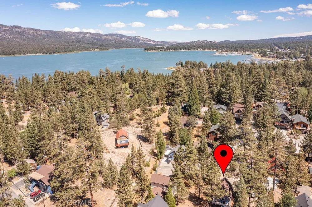 422 Dixie Lane Big Bear Lake, CA 92315
