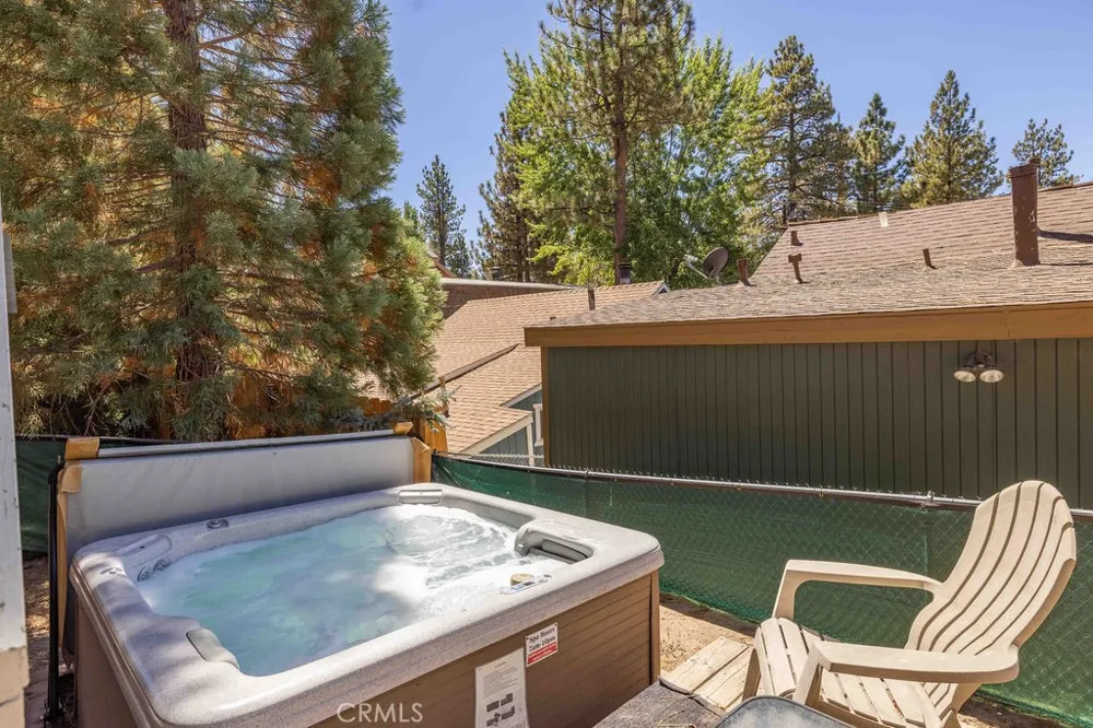 422 Dixie Lane Big Bear Lake, CA 92315