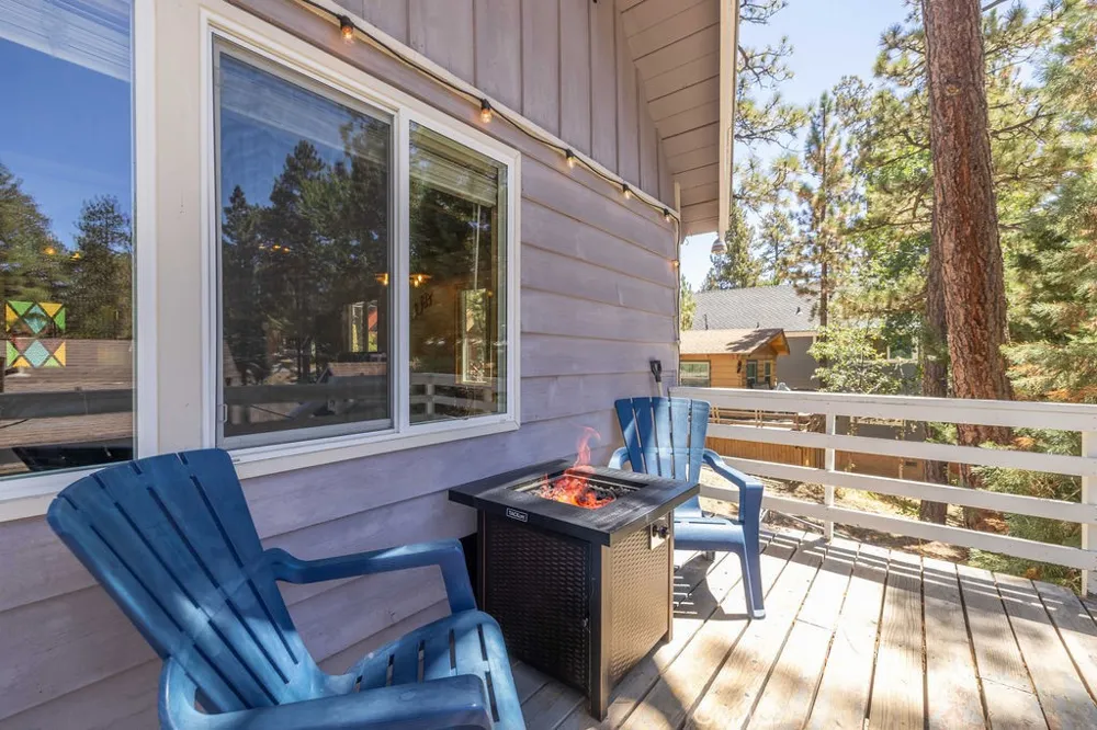 422 Dixie Lane Big Bear Lake, CA 92315