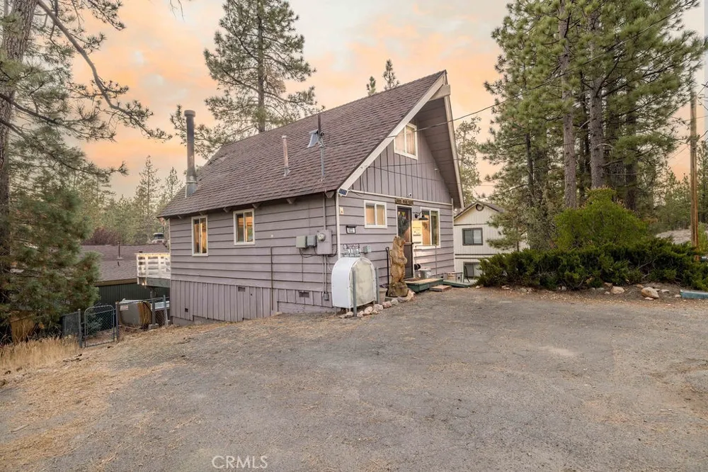 422 Dixie Lane Big Bear Lake, CA 92315
