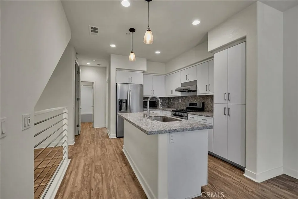9042 Garvey #14 Rosemead, CA 91770