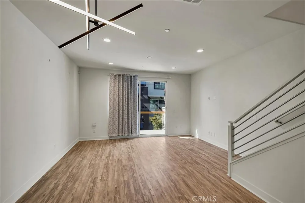 9042 Garvey #14 Rosemead, CA 91770