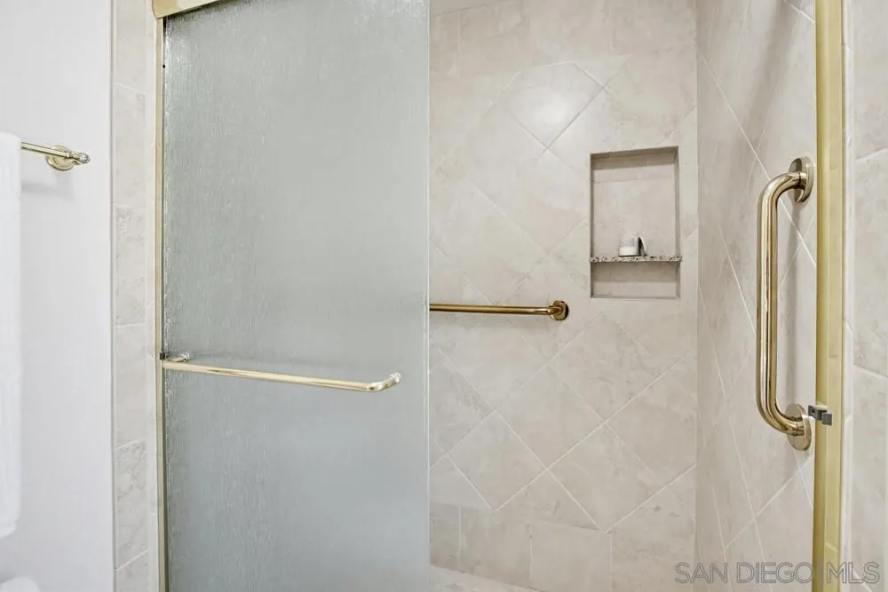 17539 Cumana Terrace San Diego, CA 92128
