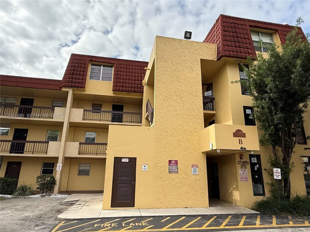 3490 Foxcroft Rd #B208 Miramar, FL 33025
