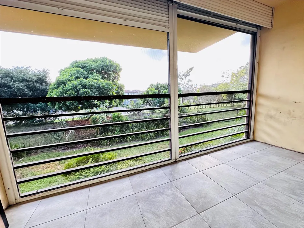 3490 Foxcroft Rd #B208 Miramar, FL 33025
