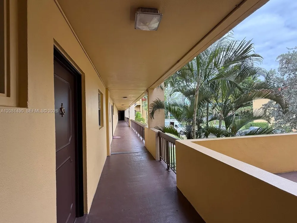 3490 Foxcroft Rd #B208 Miramar, FL 33025