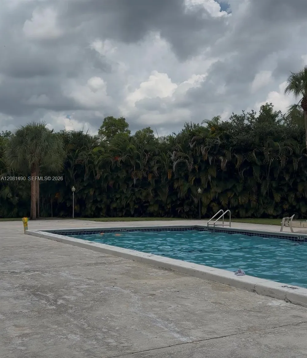 3490 Foxcroft Rd #B208 Miramar, FL 33025