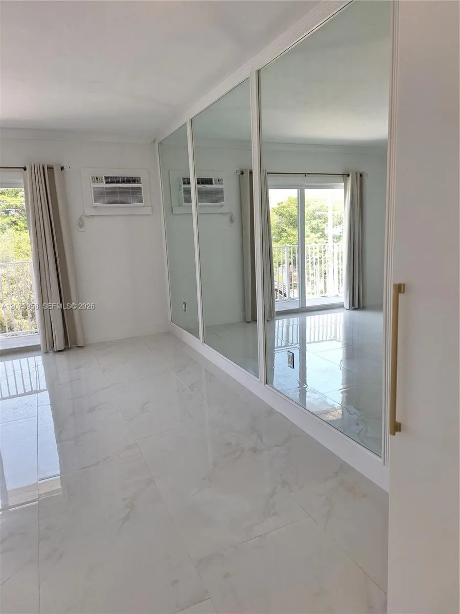 1420 Pennsylvania Ave #409 Miami Beach, FL 33139