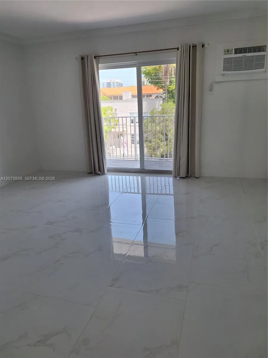1420 Pennsylvania Ave #409 Miami Beach, FL 33139