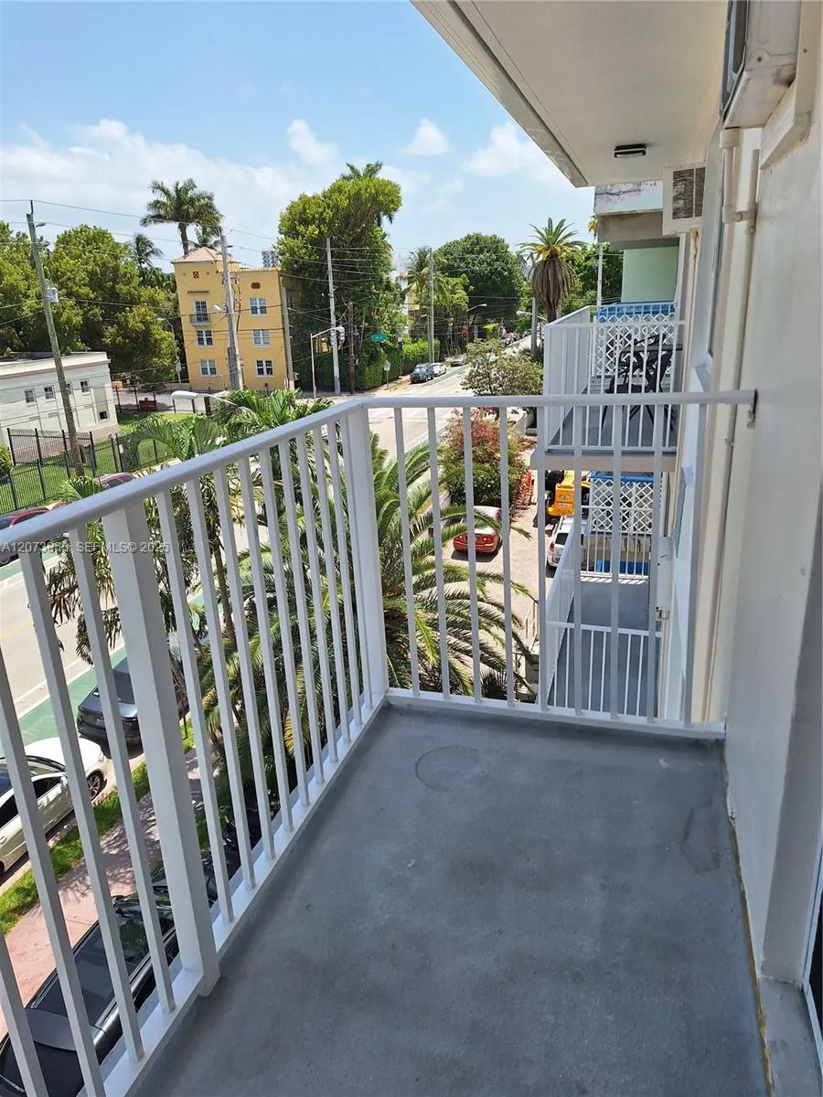1420 Pennsylvania Ave #409 Miami Beach, FL 33139