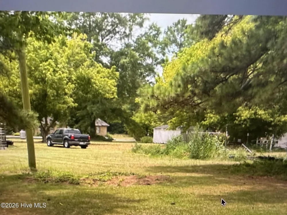307 E Purvis Street Robersonville, NC 27871