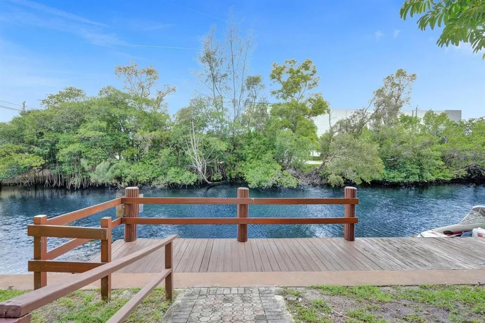 1407 NE 56TH STREET #309 Fort Lauderdale, FL 33334